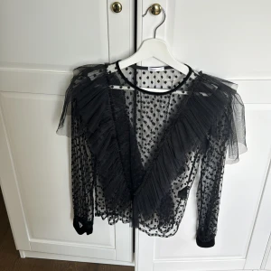 Ida sjöstedt topp - Använd 1 gång 