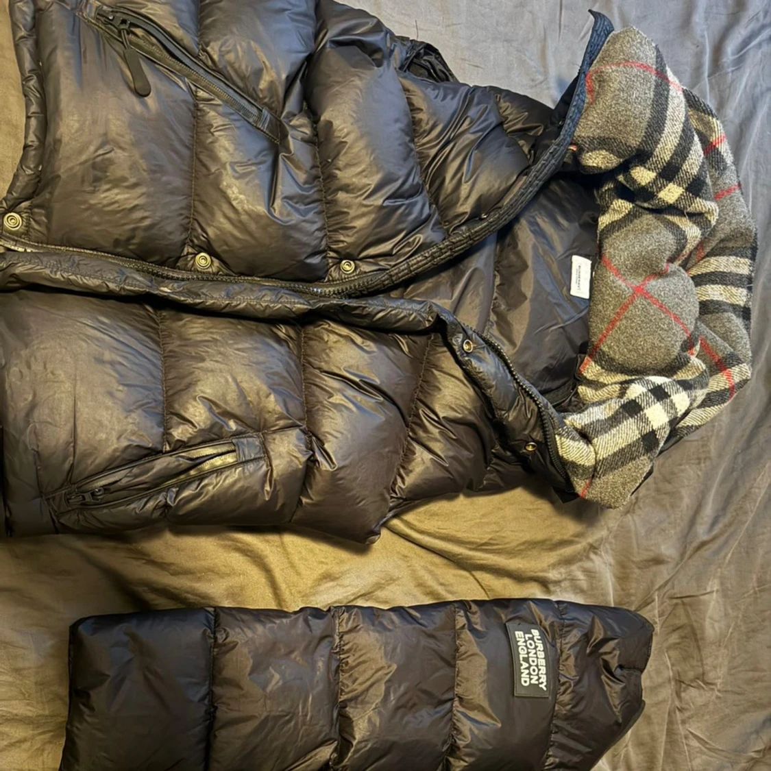 Burberry jacka  - 90