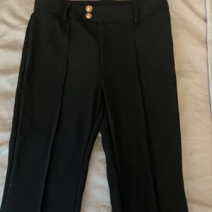 kostymbyxor  - används ej 