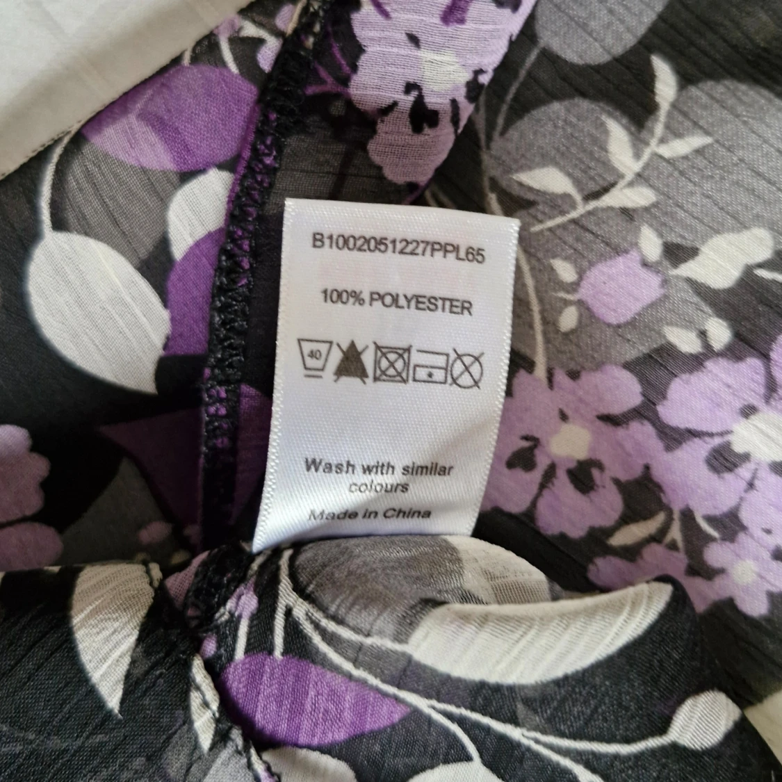 Skir blus med blommor - 91