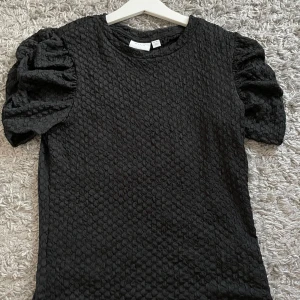 Blus - Jättefin i nyskick 