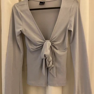 Topp/tröja - Använd ett få tal gånger, annars så gott som ny