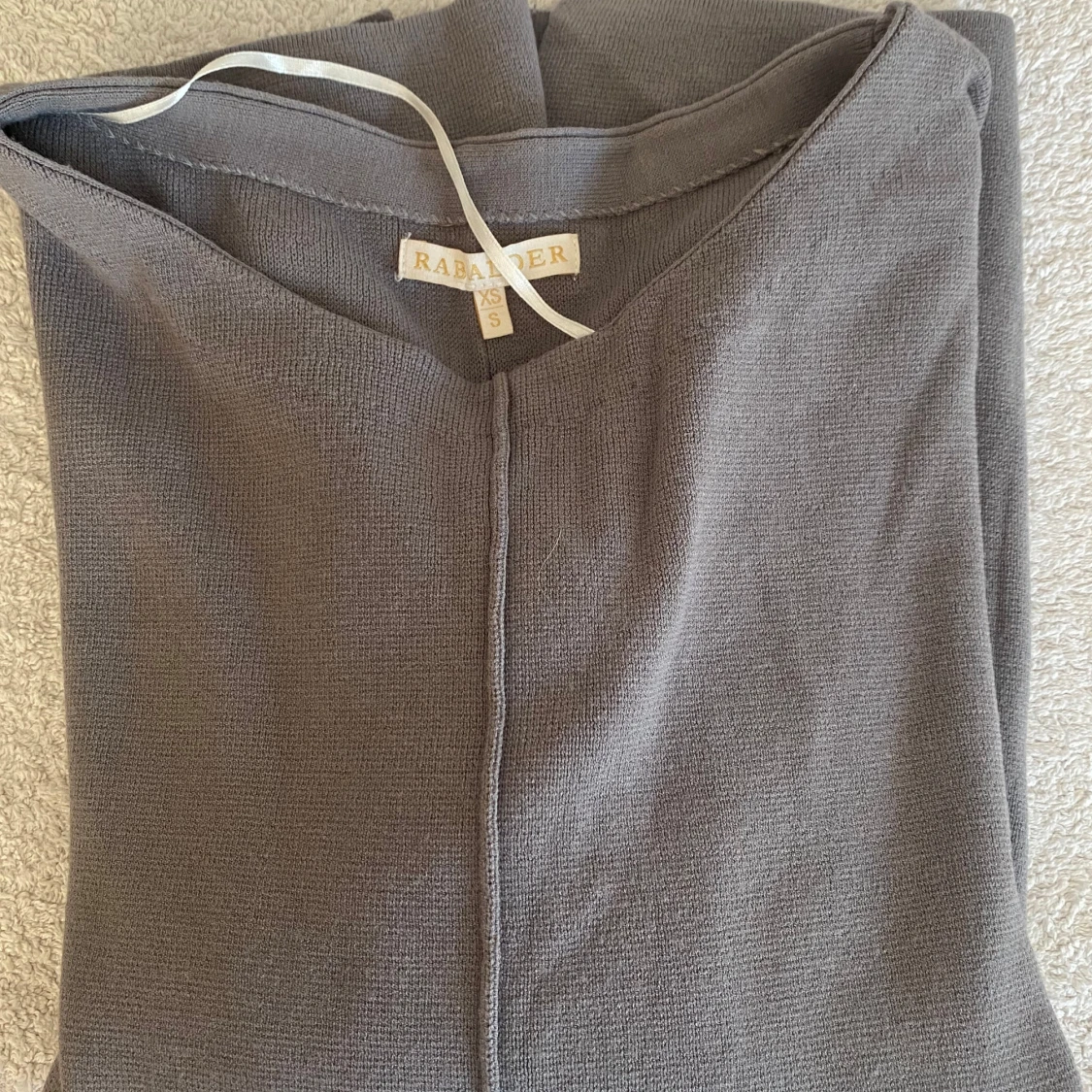 Grå tröja från Rabens Saloner - 92