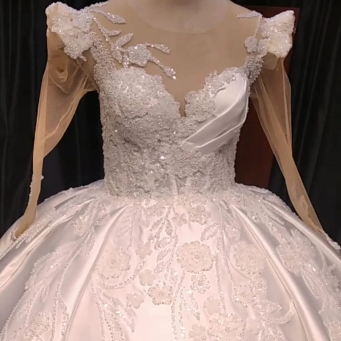 Bröllopsklänning  - 4