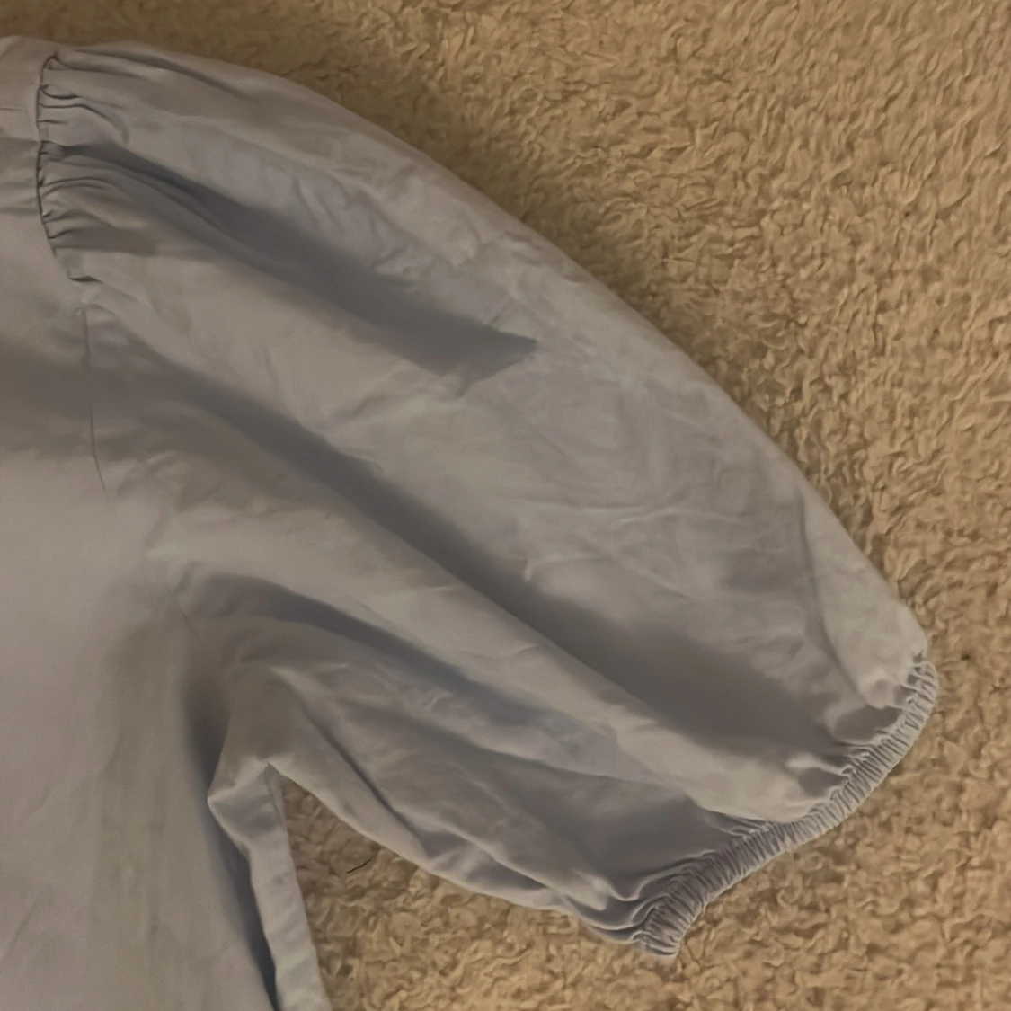 Intressekoll blå blus - 91