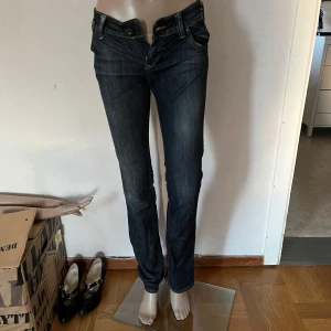 Only jeans byxor w26 - Inget att anmärka på 