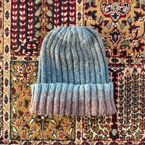 Stickad mössa - Skön mössa t höst/vinter
