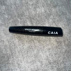 Caia mascara space intense 