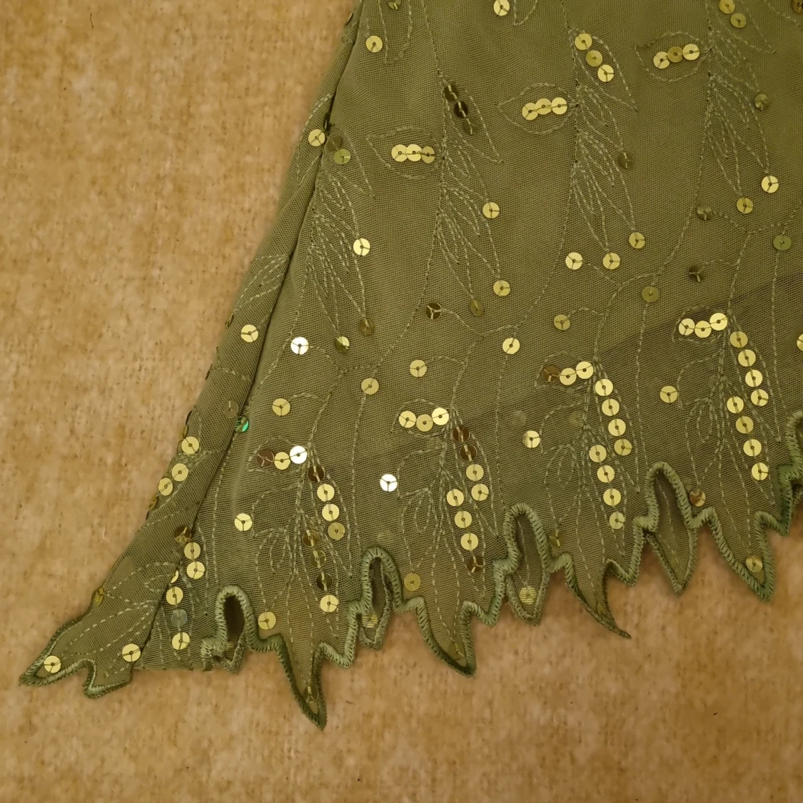 Grön glittrig topp - 90