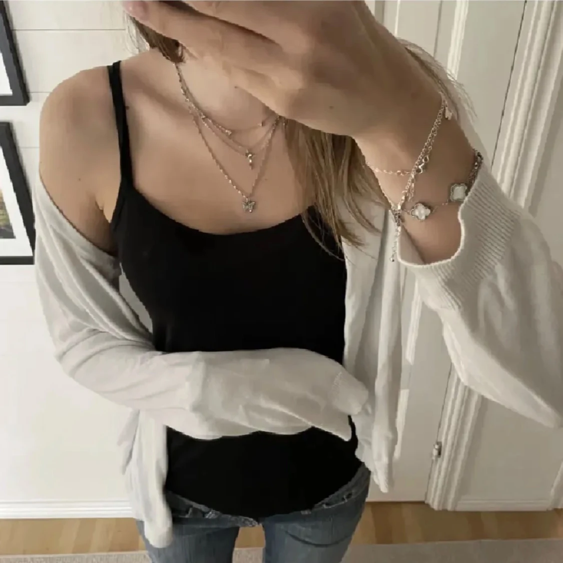 Vit kofta med knappar - 90