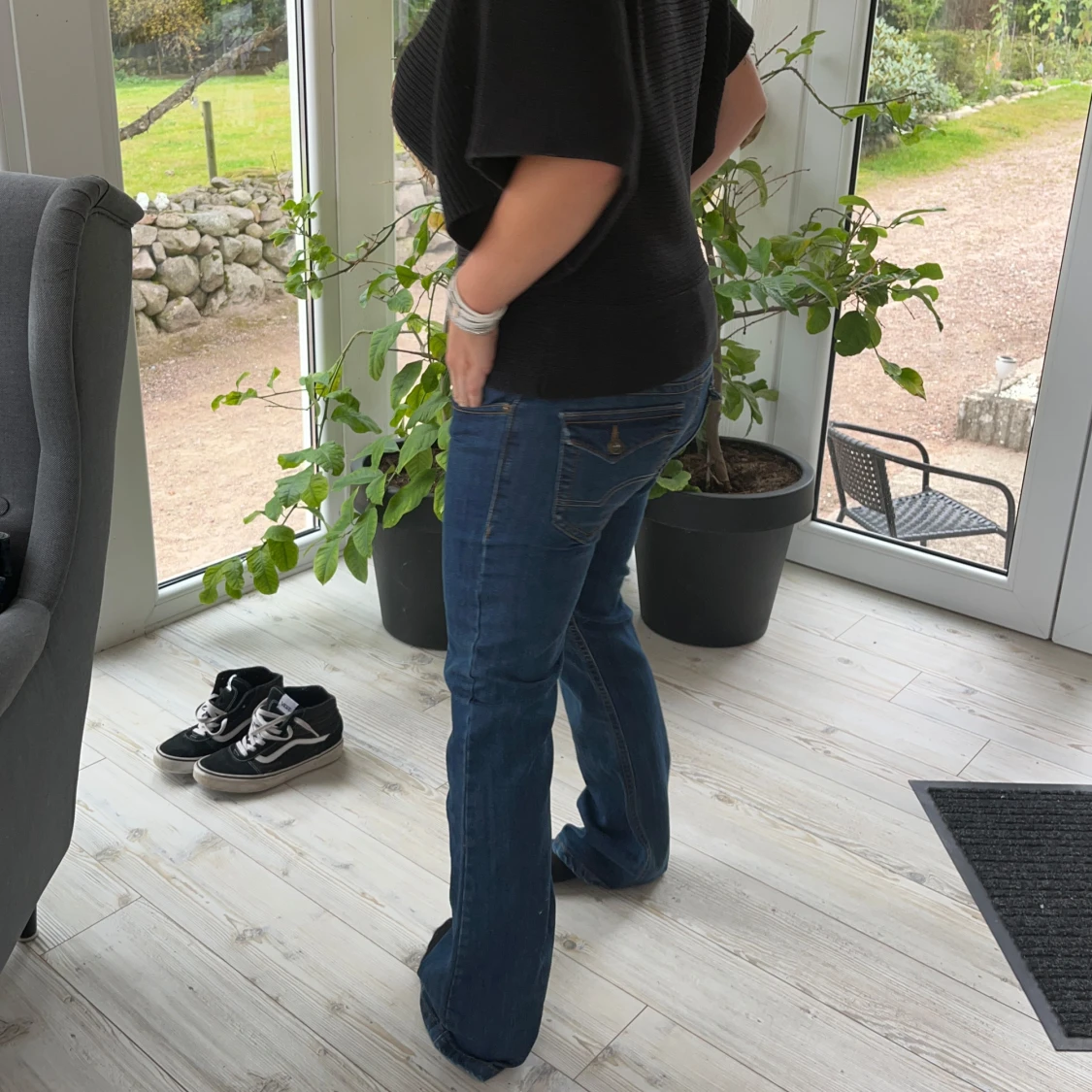 Blå bootcut jeans - 91