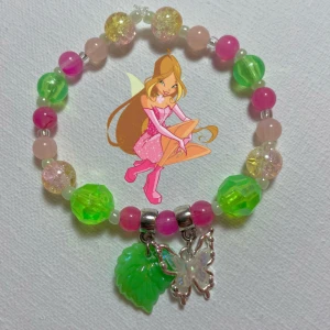 Armband winx flora - Handgjort armband i kvalitetspärlor❣️