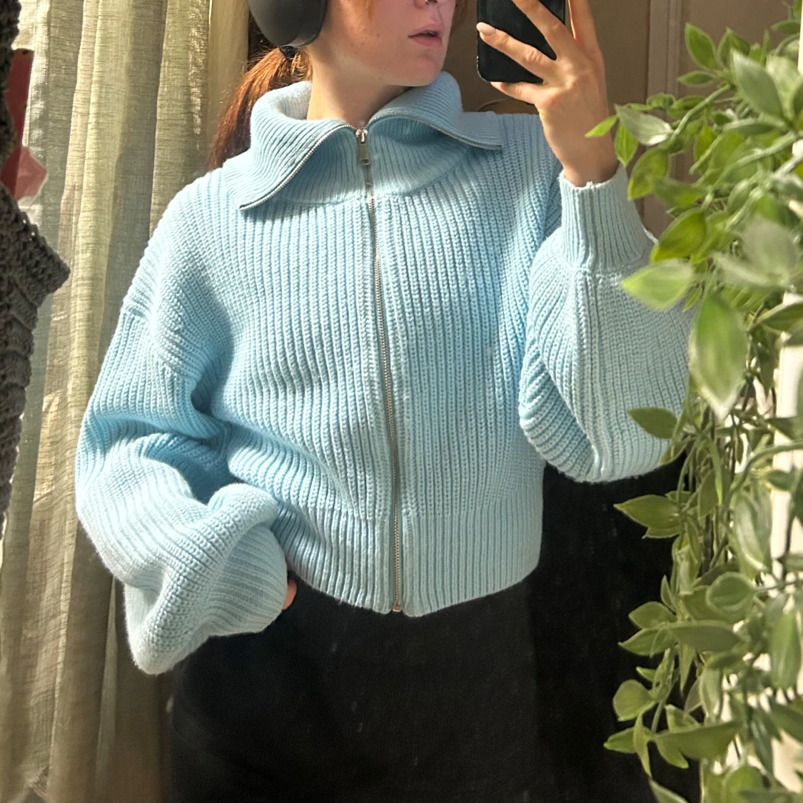 Ljusblå ribbad kofta från Zara - 90