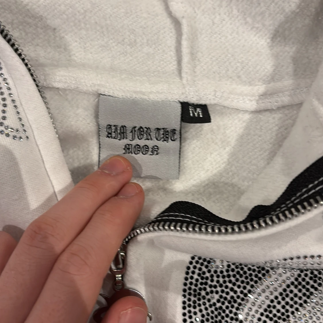 Aim for the moon hoodie - 90