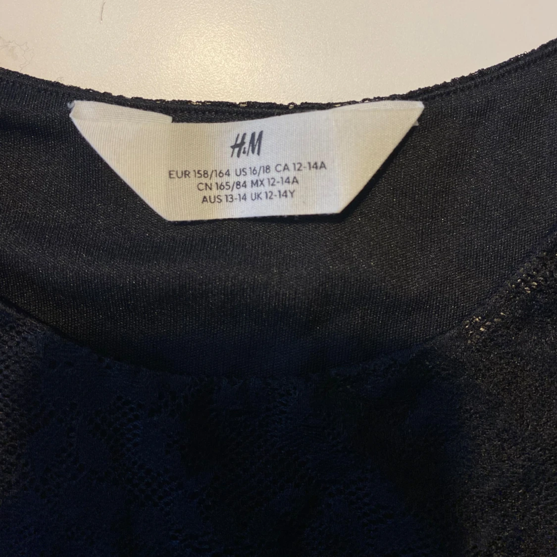 Svart spetsblus från H&M - 90