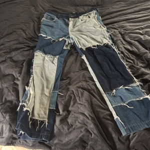 Patchwork jeans från Jaded London - Unika patchwork jeans från Jaded London