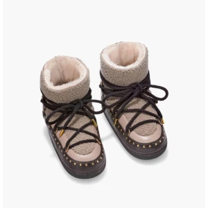 curly rock Inuikki  - Jätte fina inukkis i använt skick! Köp gärna genom köp nu🥰