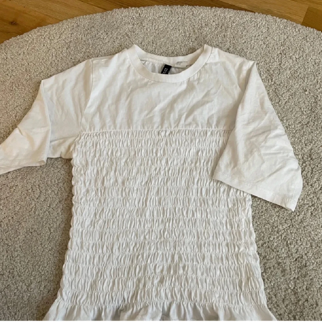 Smockad tröja från hm - 1