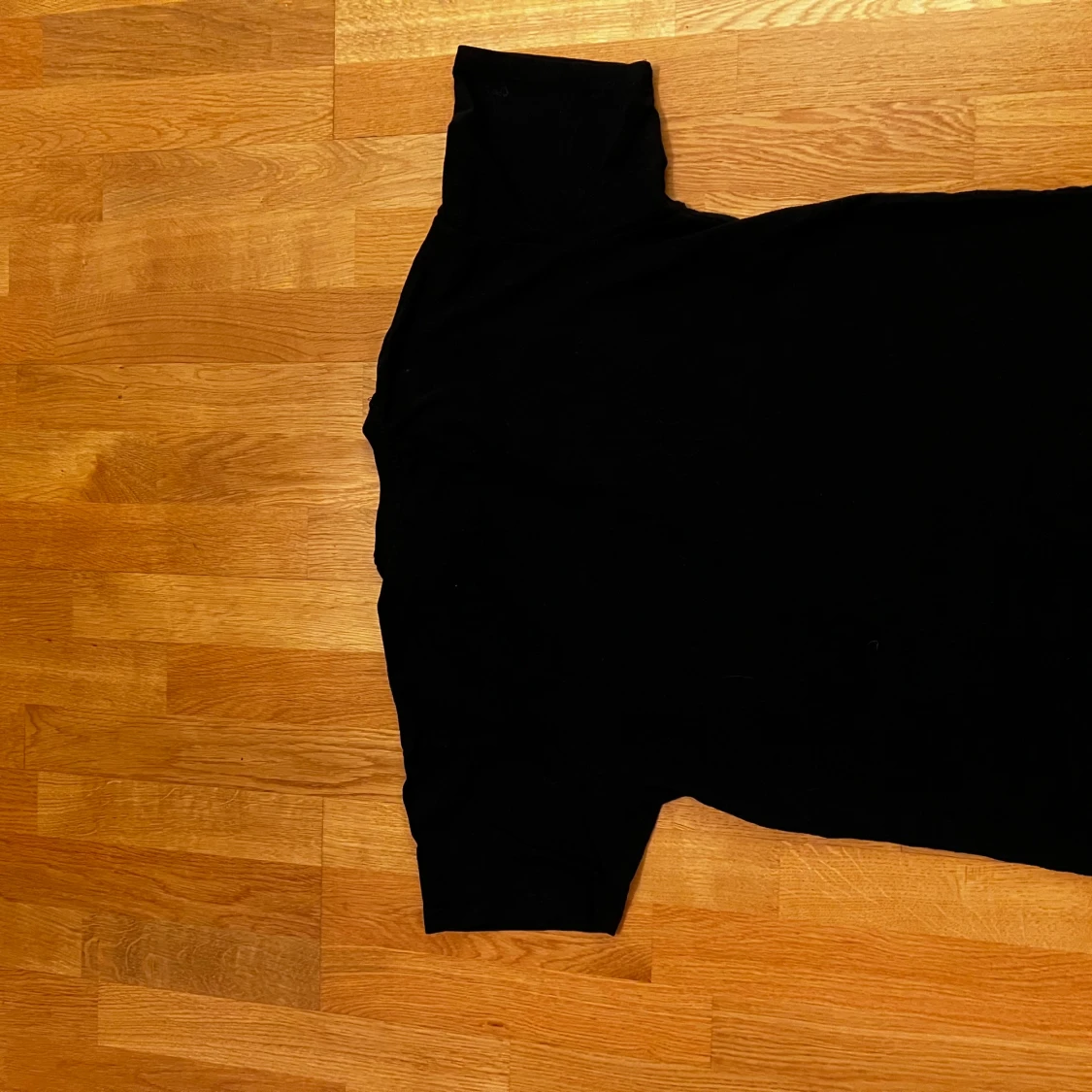 Svart T-shirt med Tupac-tryck från Pull&Bear - 2