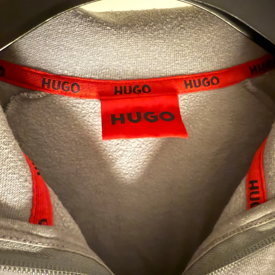 Grå full zip från Hugo - 1