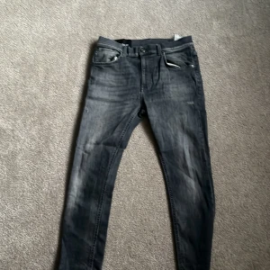 Dondup jeans  - Bra skick, färg grå