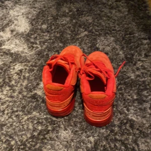 Basketskor Lebron NXXT gen - Oanvända röda basketskor 