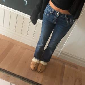 Säljer mina super fina gina Tricot bootcut jeans 💙