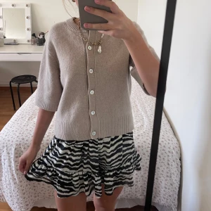 Zebra kjol - Snygg kjol i zebramönster 