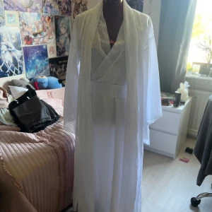 Xie lian cosplay - Använd 2 gånger. Köpt i Januari. 