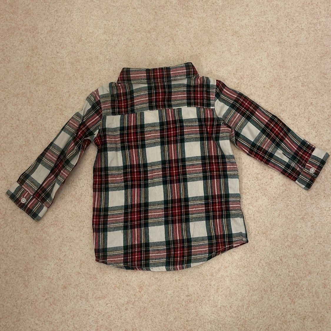 Rutig skjorta från H&M - 90