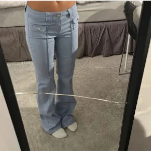 Hm jeans - Trendiga, i nytt skick