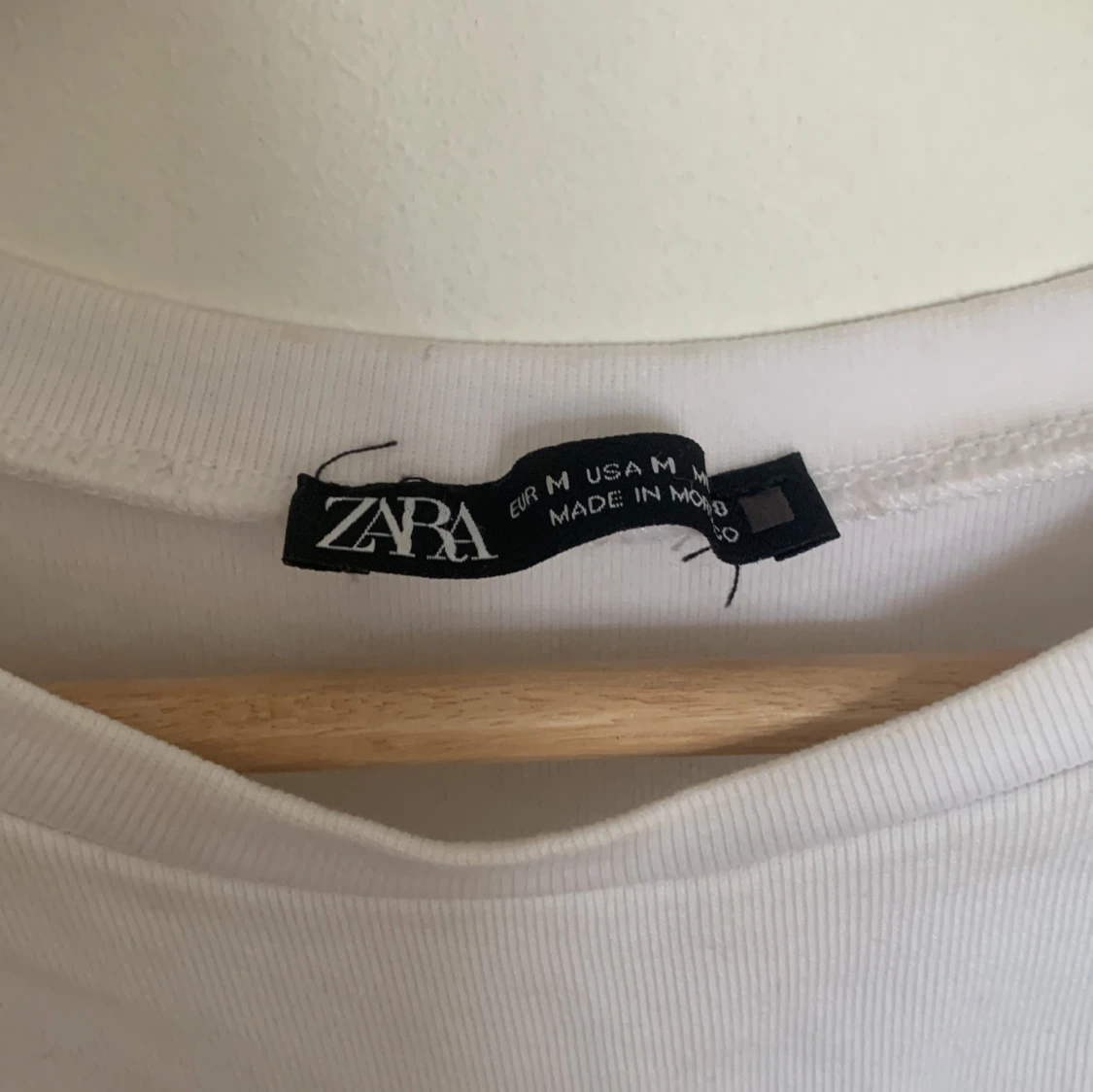 Super fin tröja från zara dom inte säljs längre - 90