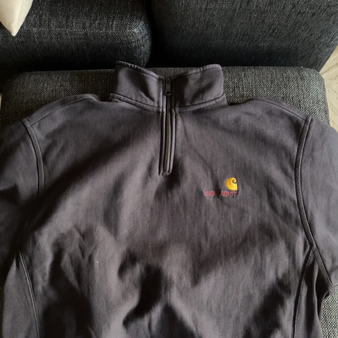 Carrhart half zip strl M