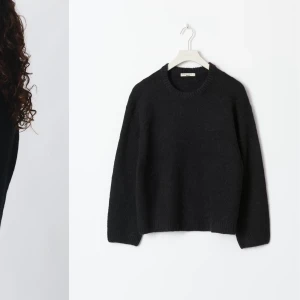 stickad tröja - säljer för ja inte använder inte alls myxkey använd 