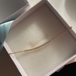 äkta guld armband - äkta guld, ursprungligen köpt från guldfynd, originalpris 1 200:-