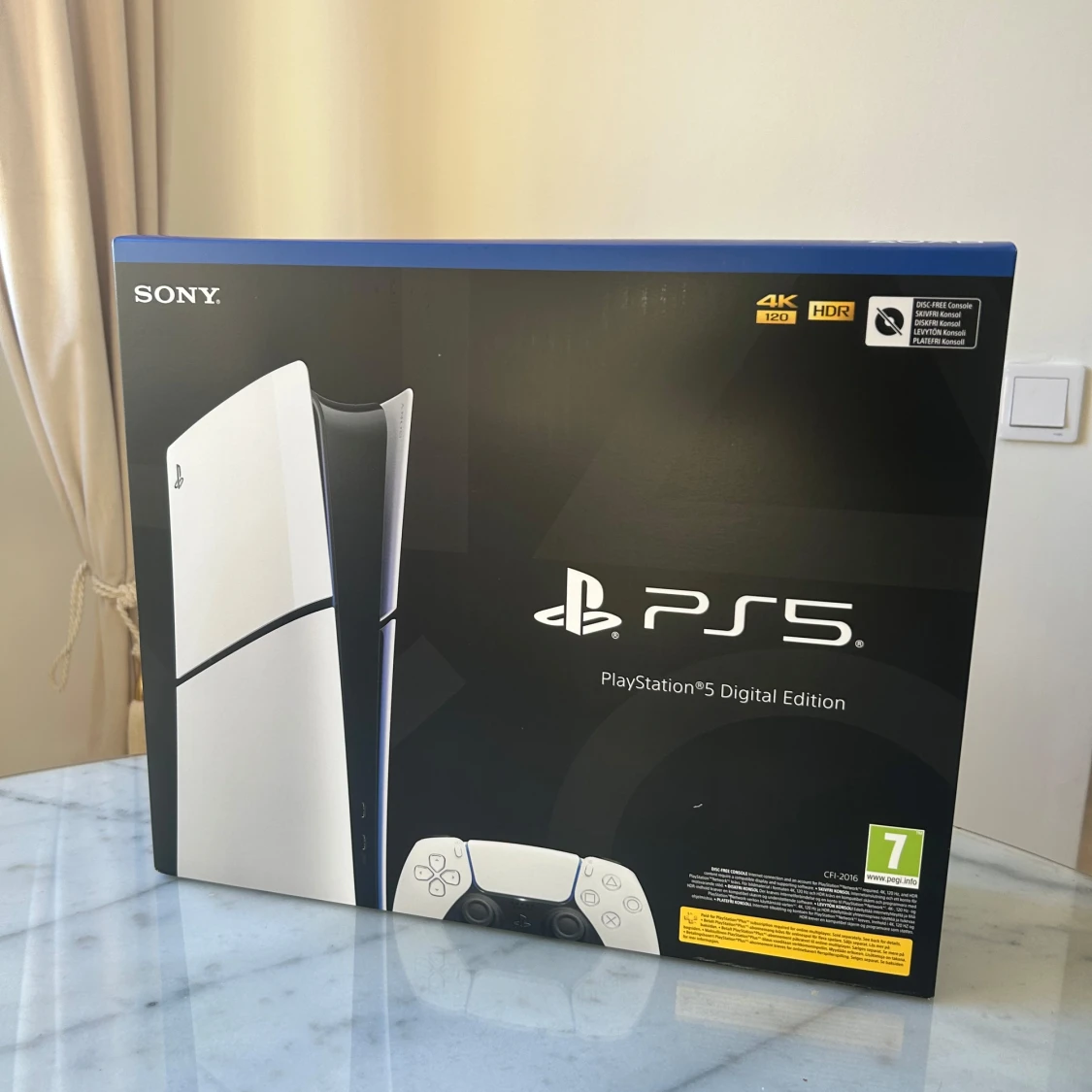 Helt nytt, oanvänt playstation 5 digital edition