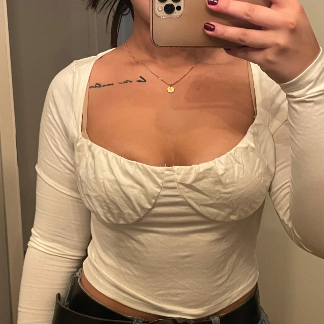 Vit långärmad topp