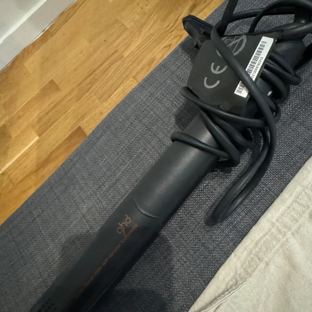 Ghd plattång, köpt för 1799kr . Accessoarer.