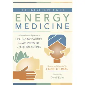 An Expansive Resource with 55+ Energy Healing ModalitiesThis newly revised edition of The Encyclopedia of Energy Medicine is an extensive directory for anyone wishing to study energy healing practices. With newly added modalities, updated course listings, and an improved list of energy medicine associations, this comprehensive reference features dozens of healing schools as well as licensure and certification programs in a field that is constantly growing and evolving. Linnie Thomas offers resources for pursuing your education in fifty-six energy healing methods, such as:Reflexology • Healing Touch • LomiLomi • Holotropic Breathwork • Thought Field Therapy • Reiki • Medical Qigong • Melody Crystal HealingThis much-needed sourcebook covers healing session summaries, certification and continuing education requirements, endorsements and accreditations, standards of practice, legalities, and class availability. Thomas lists each therapeutic approach, course descriptions (including contact information), and codes of ethics, making it easy to find the information you need to explore these healing techniques for yourself. Includes a foreword by Cyndi Dale, internationally renowned author of The Complete Book of Chakra Healing    Format Häftad   Omfång 536 sidor   Språk Engelska   Förlag Llewellyn   Utgivningsdatum 2023-05-08   ISBN 9780738774220  