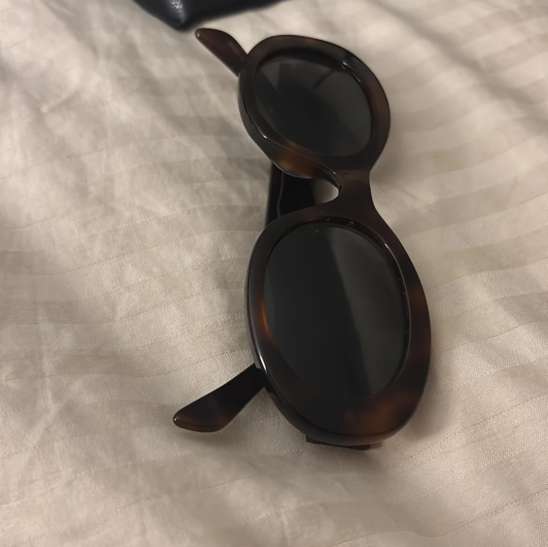 Bruna solglasögon från Celine - 91