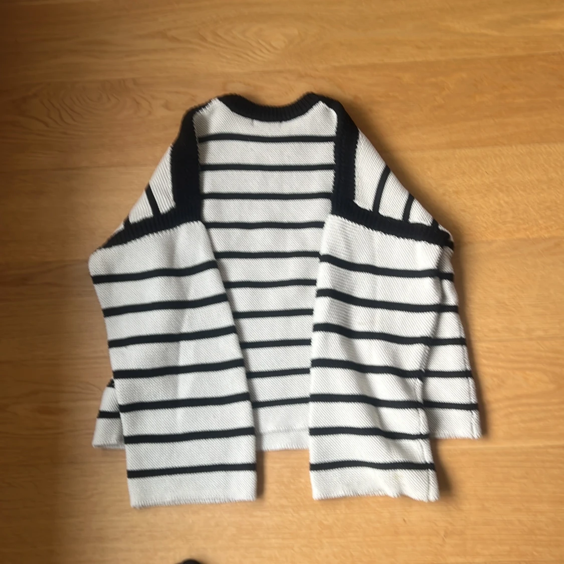 Randig stickad tröja från NA-KD - 91