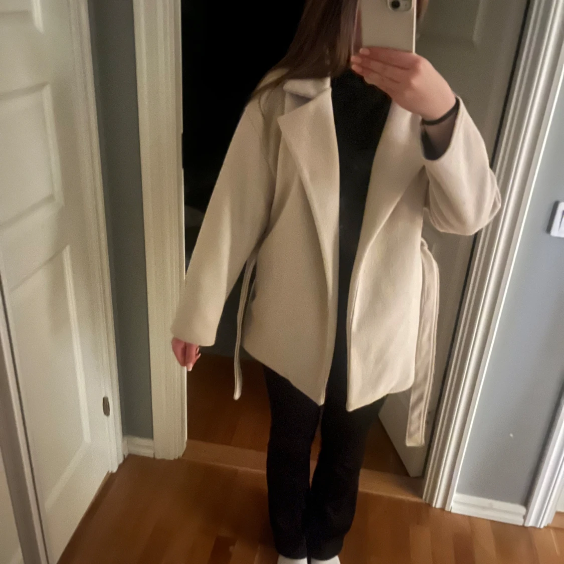 Beige kappa med knytband - 90