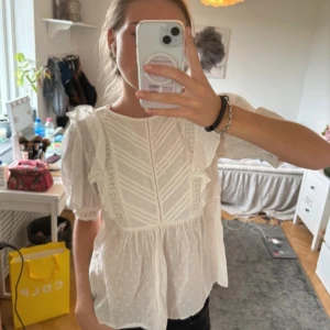 Så söt blus - Världens sötaste blus som är helt perfekt