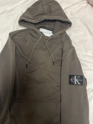 Calvin klien hoodie - Fin tröja i andvänd skick
