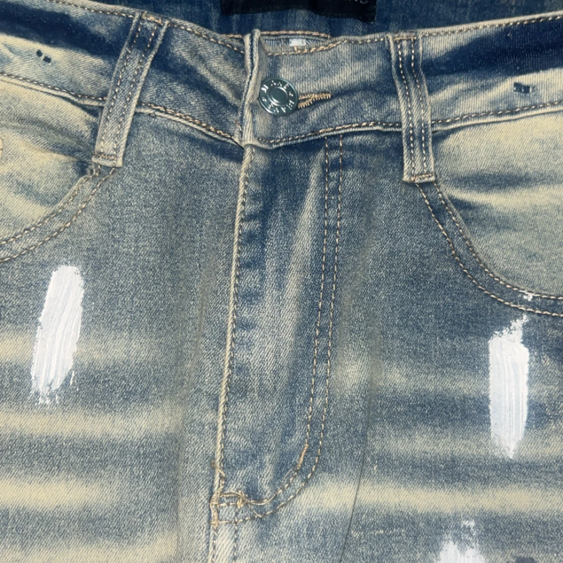 Blå jeans från Purple Brand med färgstänk - 1