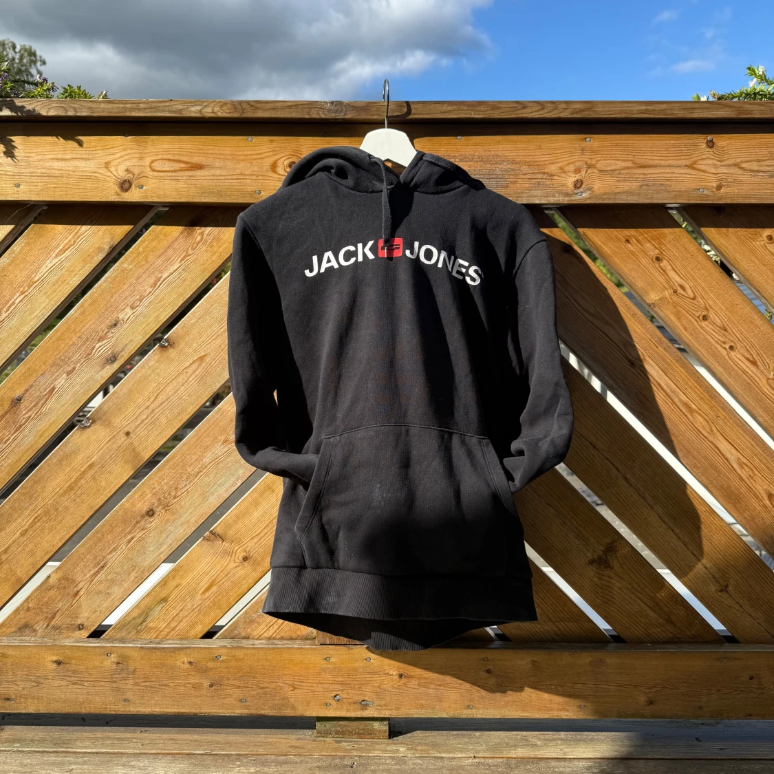 Svart hoodie från Jack & Jones