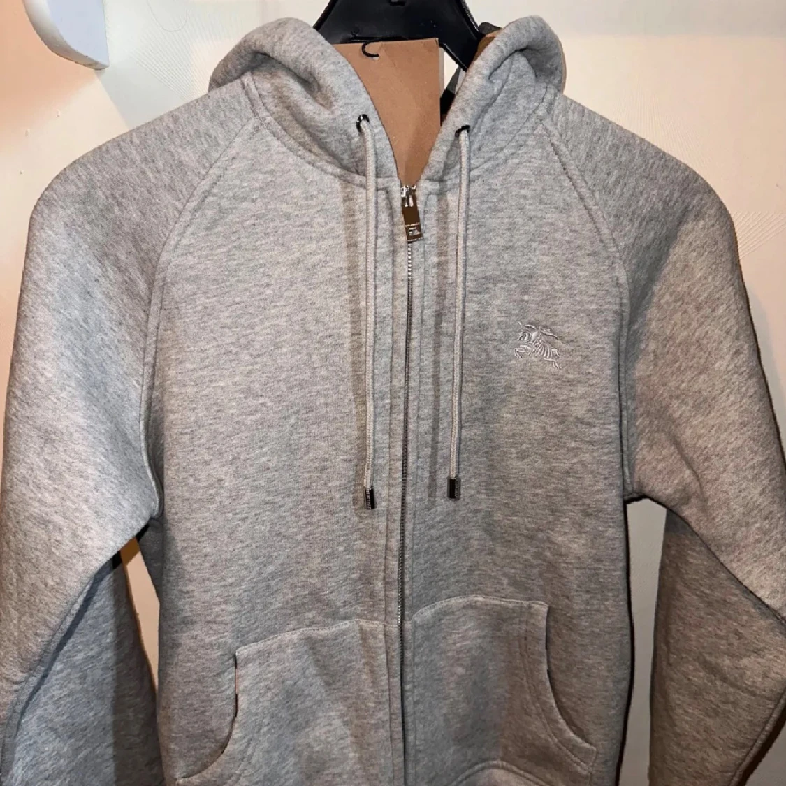 Burberry hoodie zip