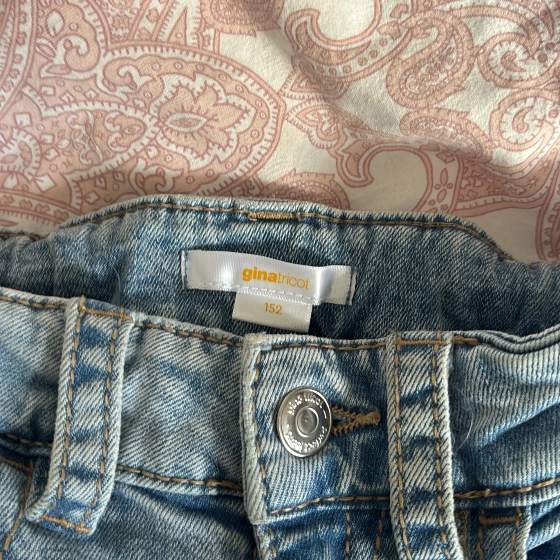 Ljusblå bootcut jeans Gina Tricot - 1