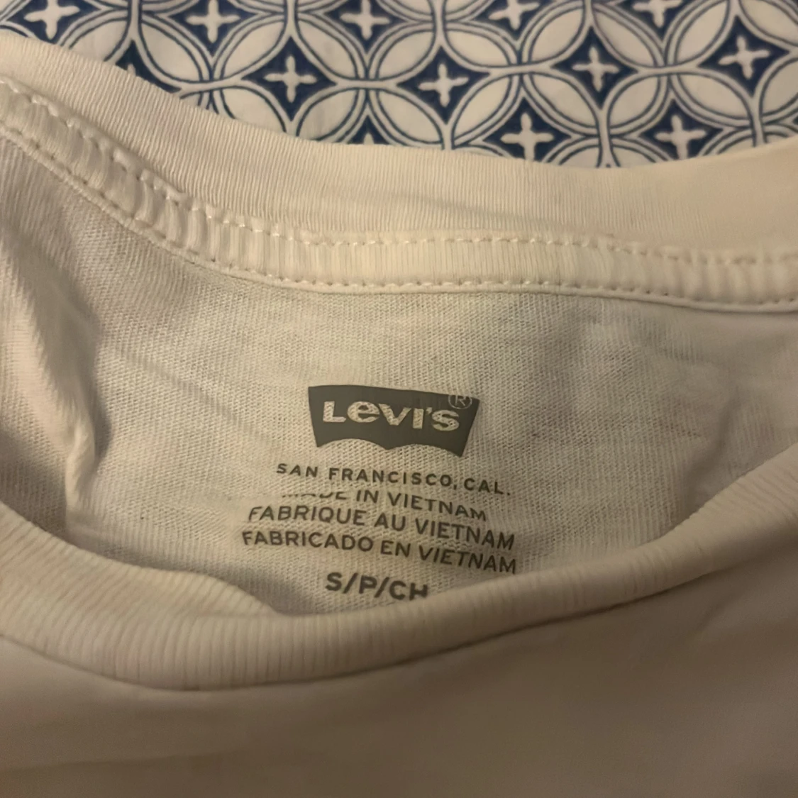 Vit t-shirt med tryck från Levi's - 3