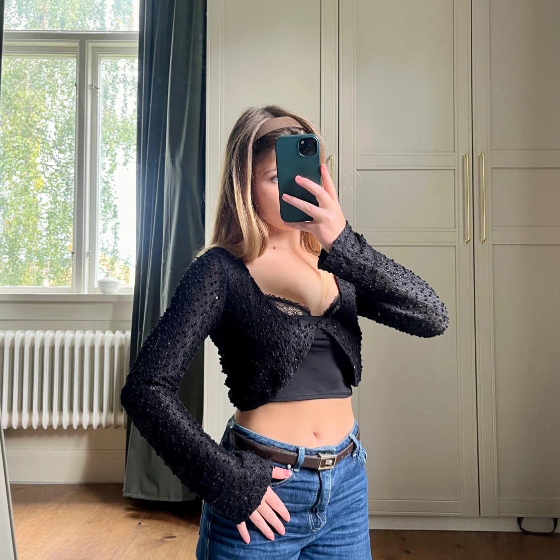 Svart croppad bolerotopp med struktur - 2